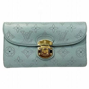 Louis Vuitton Mahina Portefeuille Amelia Long Wallet Tri fold